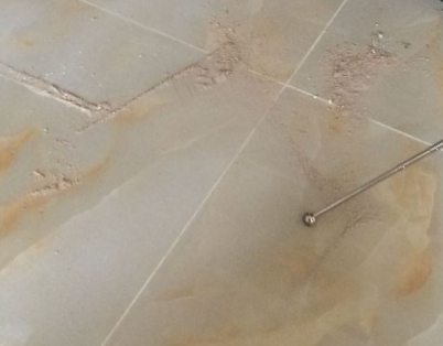 云南瓷砖空鼓维修公司分享粘合剂选择不当在瓷砖铺贴过程中可能导致以下问题